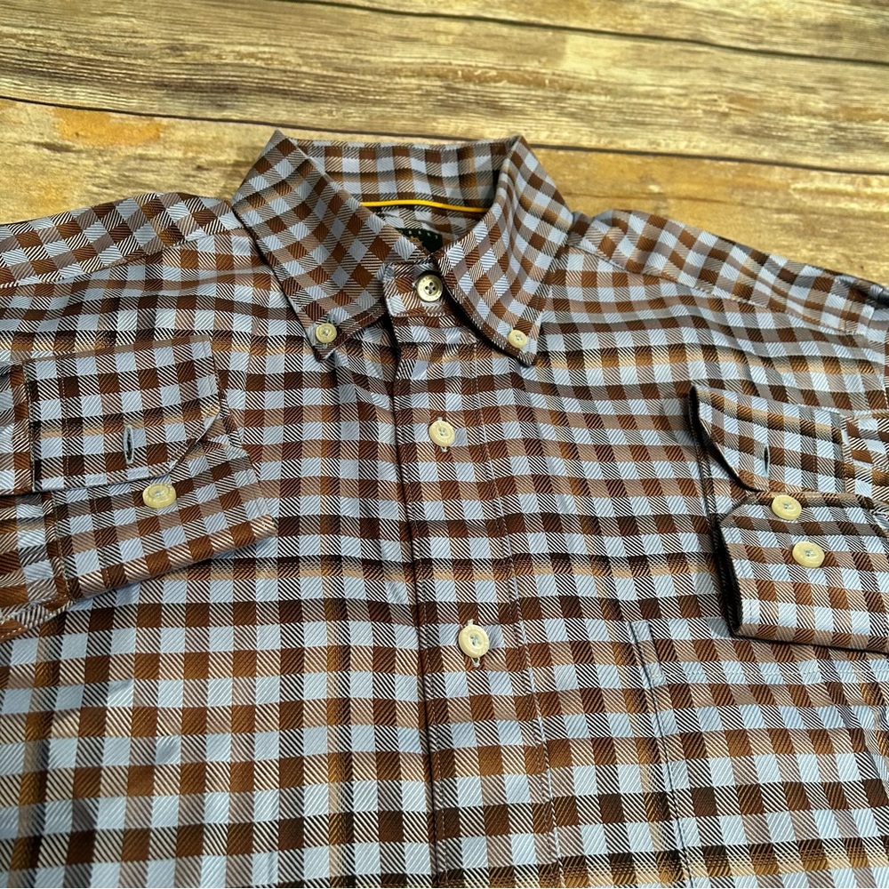 Robert Talbott Dress Shirt Button Up. Medium